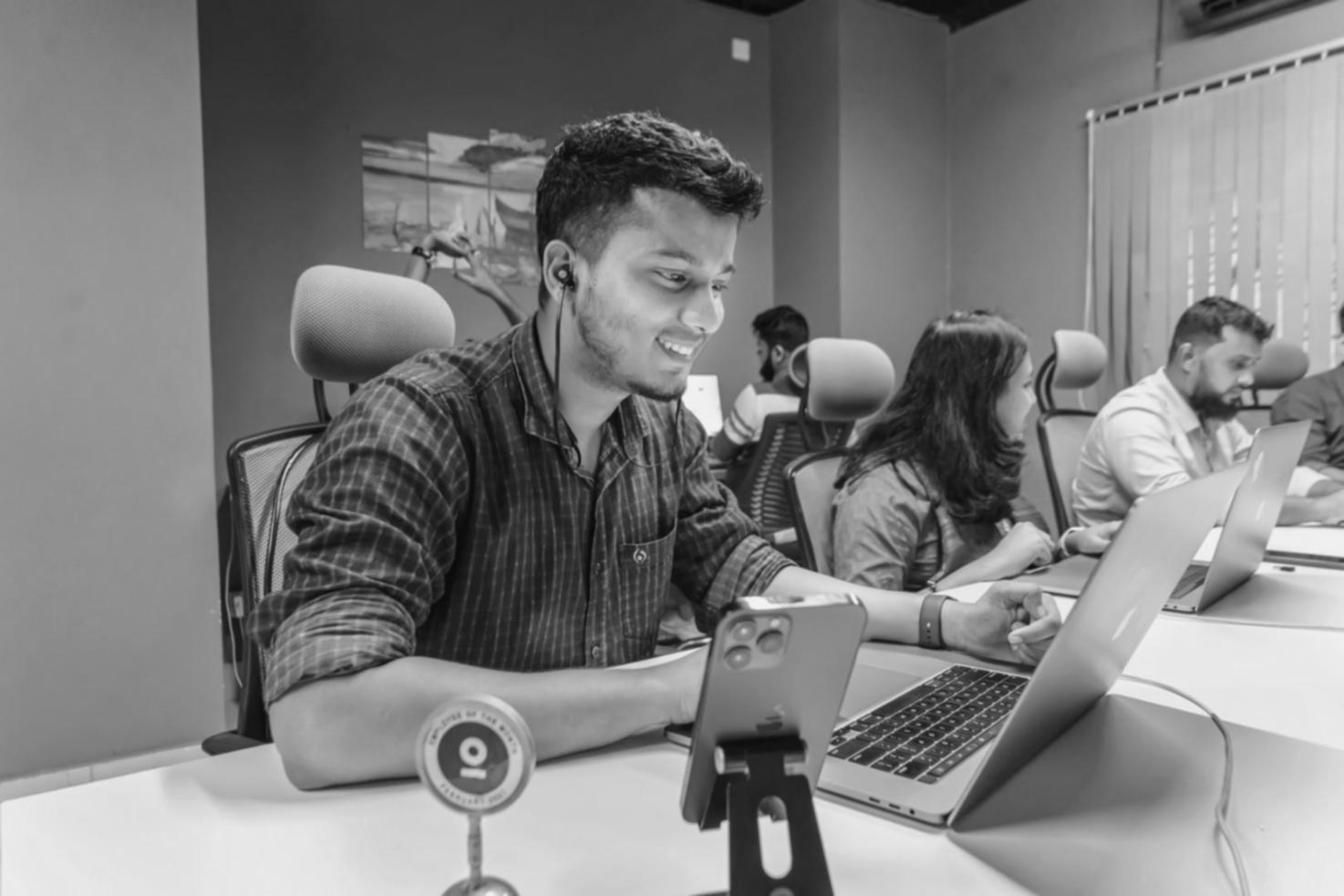 Sediul modern al programului financiar din București