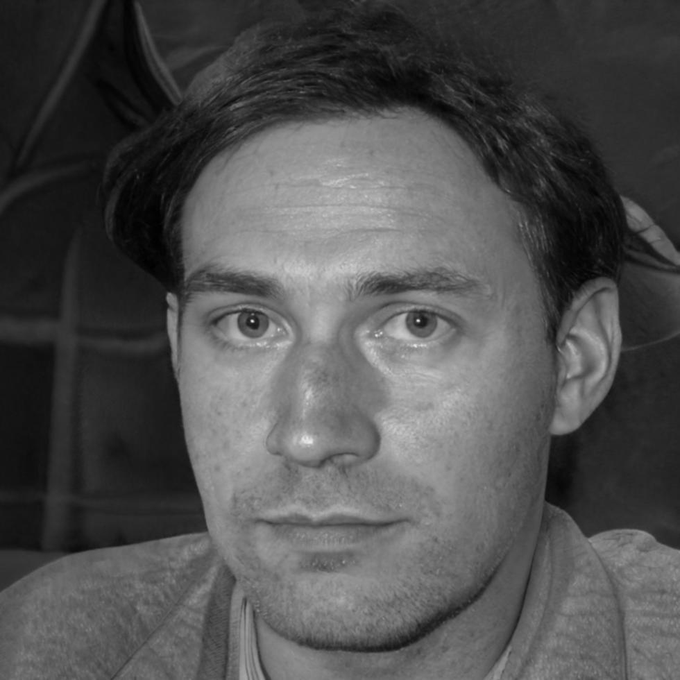 Portret Darius Neculai, director financiar